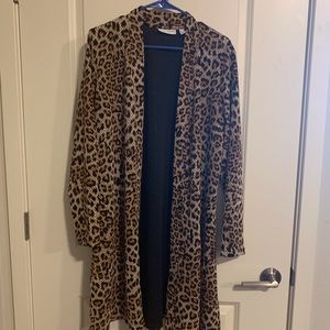 SUSAN GRAVER leopard cardigan with pockets